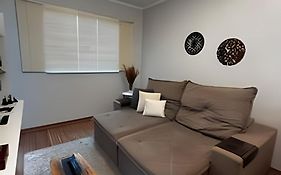 Apartamento Central Confortavel com WiFi Rapido e Lava Seca